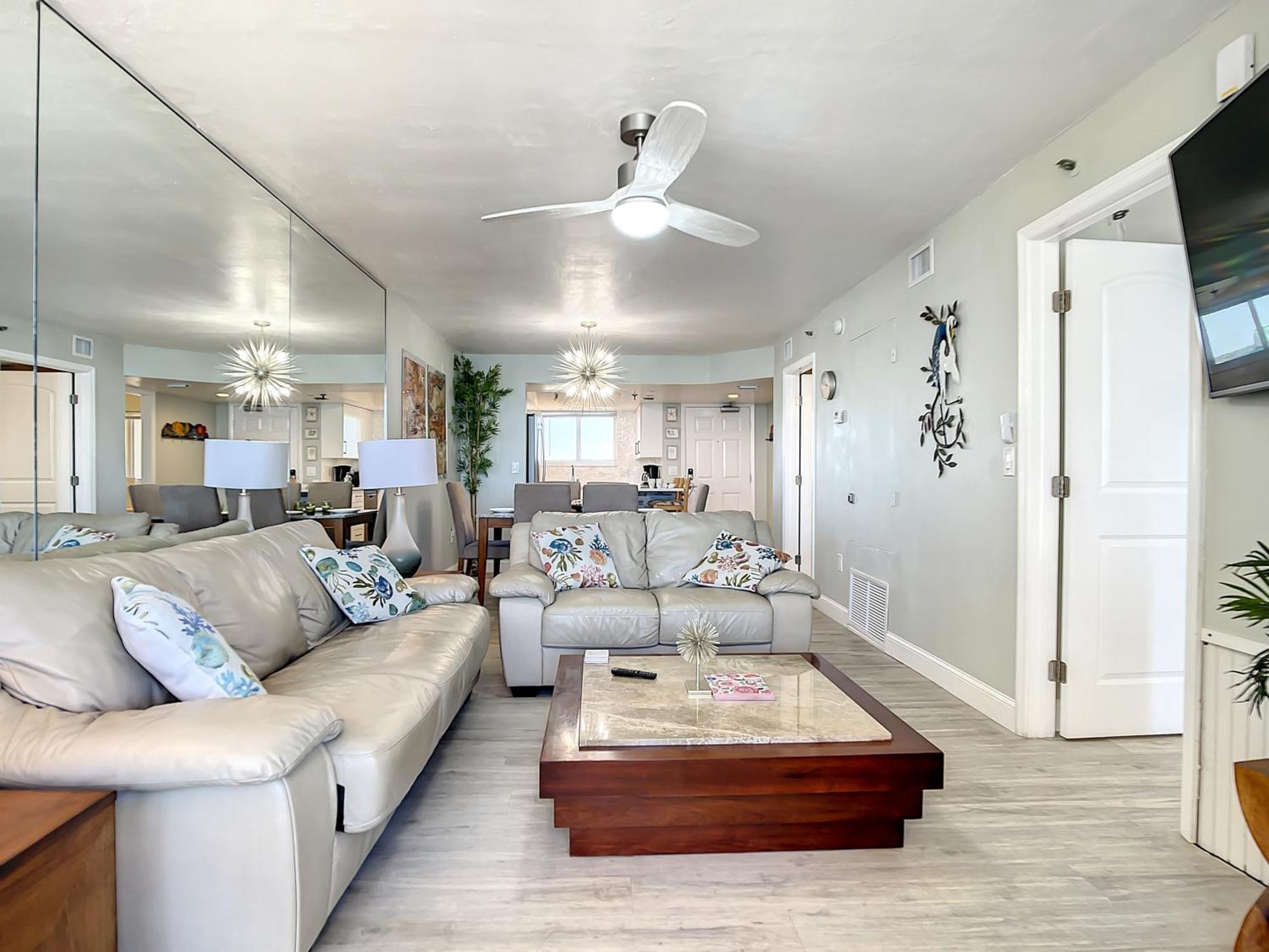Oceanfront Balcony, Pool, Bbq, Steps To Flagler Ave Villa New Smyrna Beach Buitenkant foto