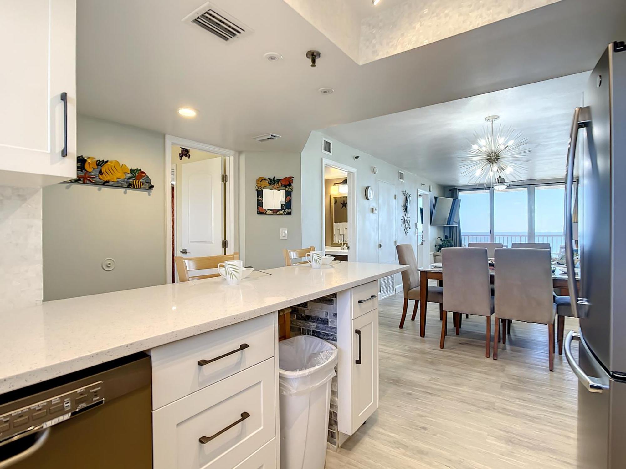 Oceanfront Balcony, Pool, Bbq, Steps To Flagler Ave Villa New Smyrna Beach Buitenkant foto